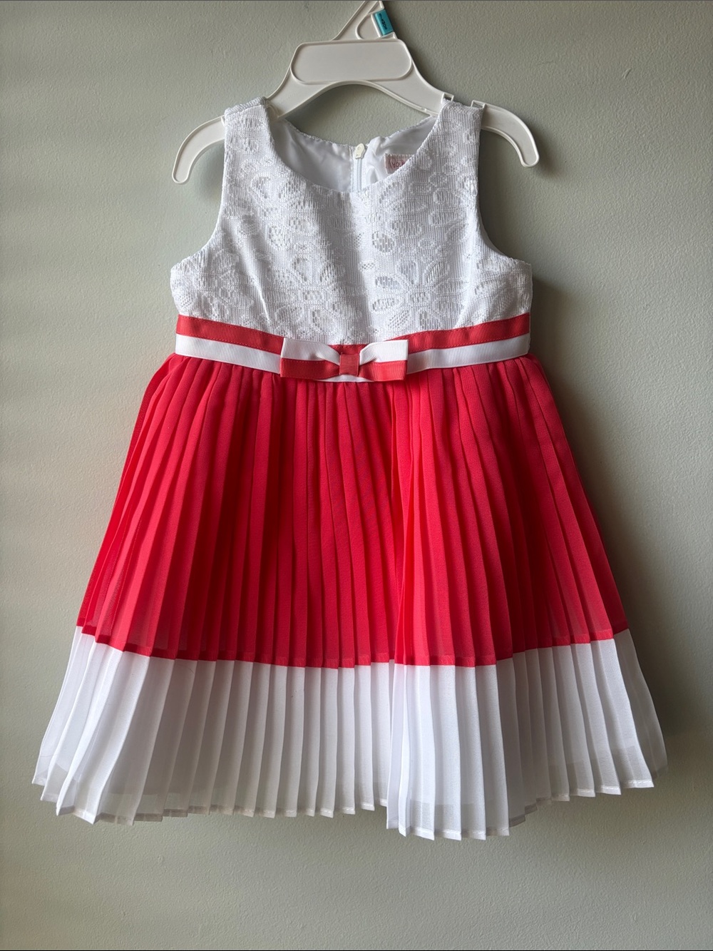 Youngland White Lace & Coral Pleated Party Dress